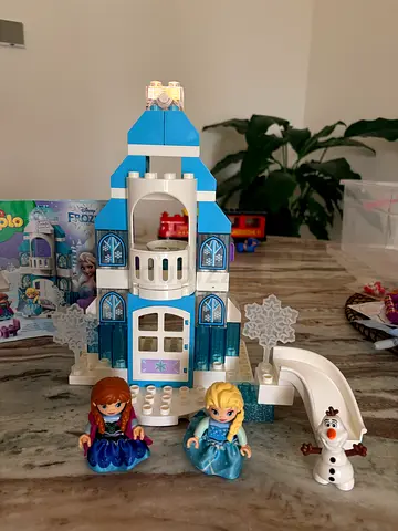 Lego duplo Frozen ice castle