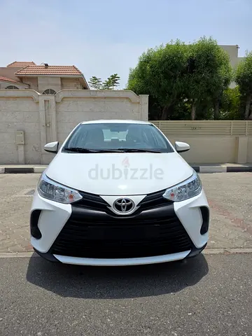 Under warranty full service history Toyota yaris 1.5 SE 2021 GCC accidents free
