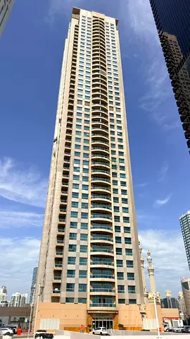 Furnished Apartment | VOT | Lake Point Tower