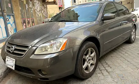 Requires engine repair or replace, New registration, New Full paint, No leaks