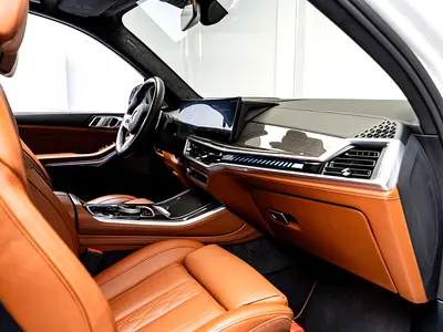 2024 BMW X5 缩略图 14