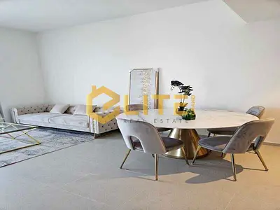 شقة بغرفتي نوم | إطلالة على البرج والأوبرا | مفروشة | شرفة