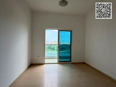 Spacious 2BR | Open Palace View | Closed Kitchen