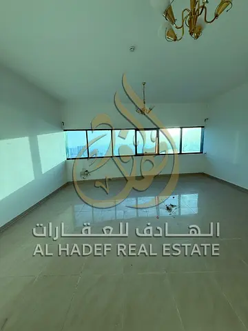 هل تبحث عن التوازن المثالي بين الفخامة المطلقة والموقع الاستراتيجي الأقرب لدبي؟غرفتين وصالة واسعة + غرفة خادمة