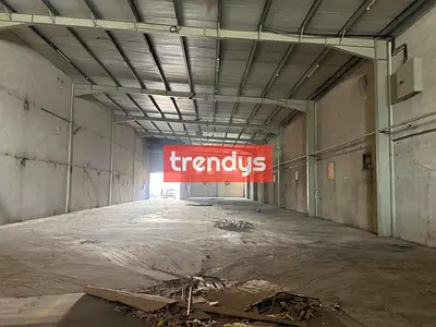 Incredible Manufacturing Warehouse with 1200kw power 33,300 SQFT with No DREC 20% Tax With Office Space