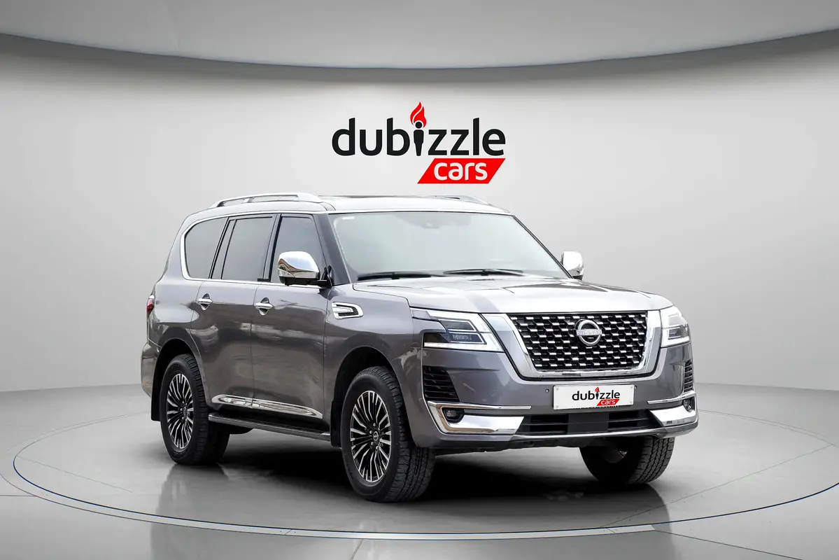 Nissan Patrol 2023 — photo 1 of 20