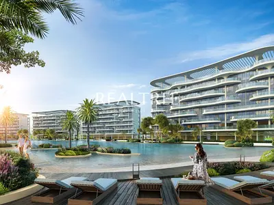 Water Front Living I Smart Home I High ROI