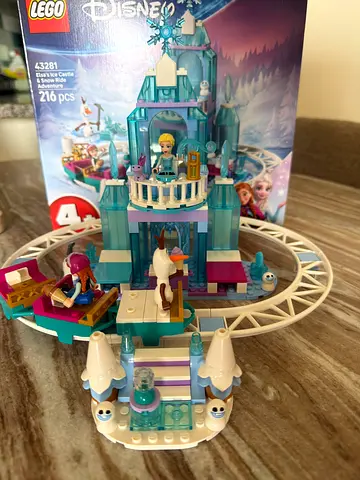 LEGO Disney Frozen Elsas Castle Set