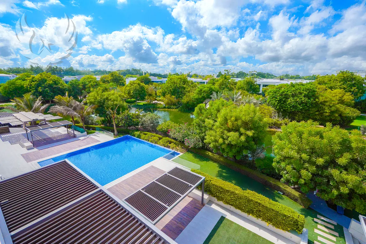 Exclusive I Largest Estate in Dubai