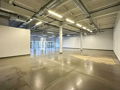 Commercial Villa | Prime Spot | Business Ready