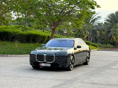 BMW 740i 2025 , BMW 5 Years Service and Warranty