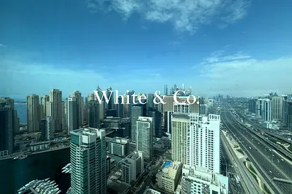 Spacious 4 Bedrooms | Upgraded | Penthouse