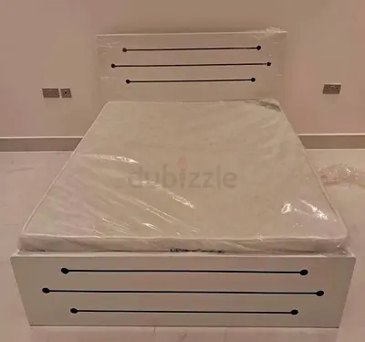 Brend New Queen size 150x190 bed with Madical Matress Available