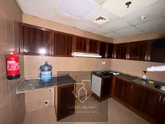 Two-bedroom apartment with a living room on the Corniche, air conditioning and parking included, spa