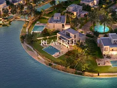 Exclusive Resale | On the Water | 5BR Massive Plot | Best Price