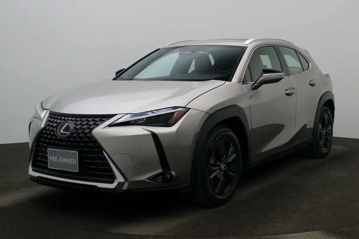 Lexus UX-Series 2024 — photo 1 of 19