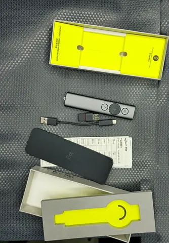 Logitech Spotlight Presentation Remote