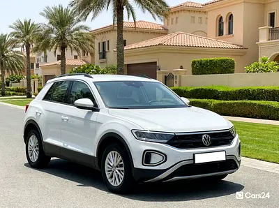 AED 937/month | 0 Downpayment | Free 3 Months Warranty | 30 Day Return | VOLKSWAGEN T ROC 2024