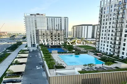 2 Bedroom | High Floor | Open Plan Unit