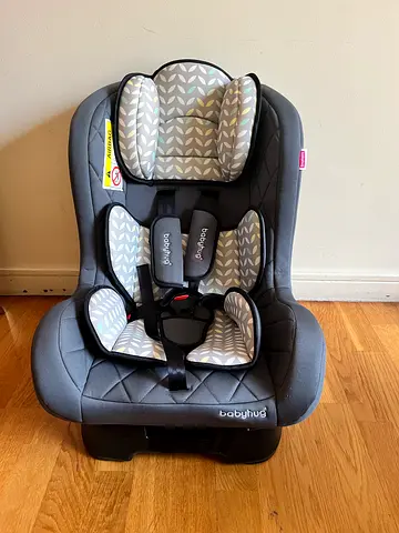 Baby Hug Car Seat for Safety on the Go