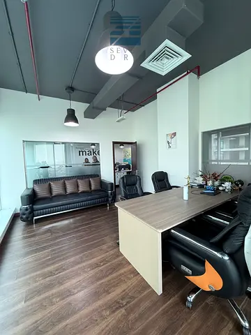 Luxurious Fully Fitted Office | Canal View | High Floor | 3 Parking Spaces | Close to Metro