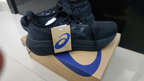 ASICS Gel_Nimbus 27 Black Running Shoes