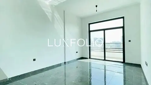 Pool and Park View | Vacant | Brand New