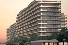 Canal &amp; Skyline View| Book Now! | Premium Location