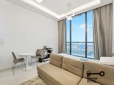 Fully furnished | Skyline view | Prime location