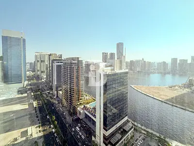 Plug &amp; Play | Prime Tower for Rent | Business Bay