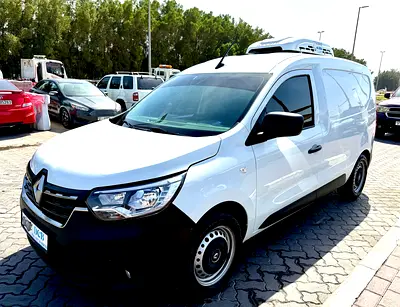 RENAULT EXPRESS VAN 2024 GCC LOW  Mileage  The car is in excellent condition. And very good conditio