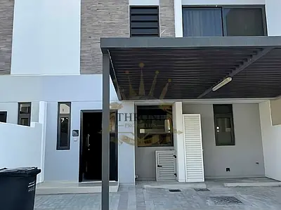 4+Maid - Closed Kitchen - Near Pool Park - Vacant