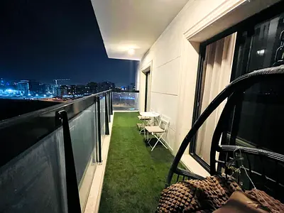 LUXURY LIVING SPACIOUS 1 BEDROOM WITH 2 BATHROOMS WITH BIG TARES FULLY FRNISH GYM POOL PARKING FREE ON PRIME LOCATION CONTACT US NOW