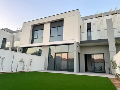 Single Row | Vastu | Great Location | Tenanted