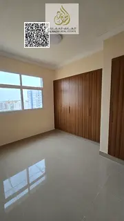 Two-bedroom apartment with a living room, first occupancy, with built-in wardrobes, very spacious, a