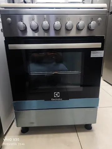 Free delivery Electrolux full gas cooker with fan 60x60 cm