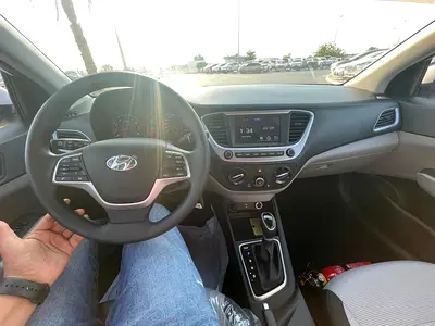 2023 Hyundai ACCENT 缩略图 3