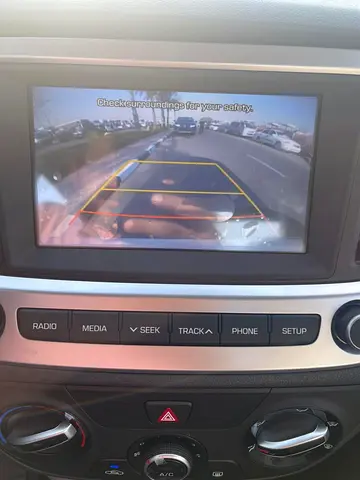 2023 Hyundai ACCENT 缩略图 2