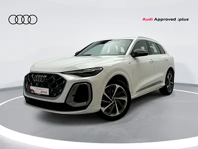 EXCLUSIVE RAMADAN OFFER: Q5 SUV TFSI quattro 204hp (Ref# 56392)