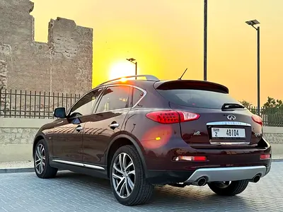 2018 Infiniti QX50 AWD luxury 3.7L petrol engine. accident  free, Good condition well maintaine