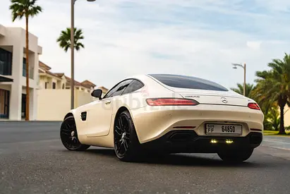 Mercedes-Benz AMG GT 2018 – 40,000 km Korean Specs
