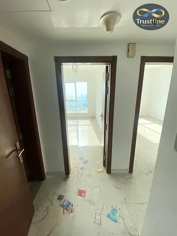 غرفه وصاله للبيع بالكاش في ابراج الواحه