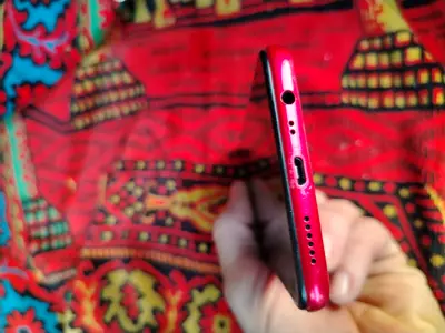 Oppo A5 4G andorid phone damaged display