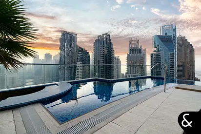 Triplex Penthouse - Private Pool - Upgraded