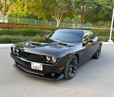 Dodge challenger scatpack 392 6.4L  2021 USA specs