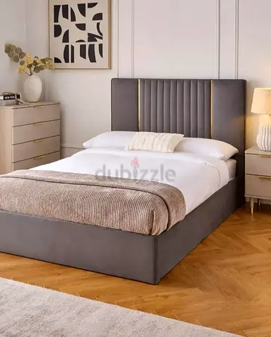 Brand new Queen size bed good storage with madical mattress