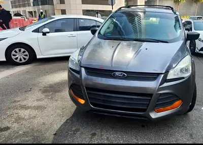 Ford escape SE GCC 2014