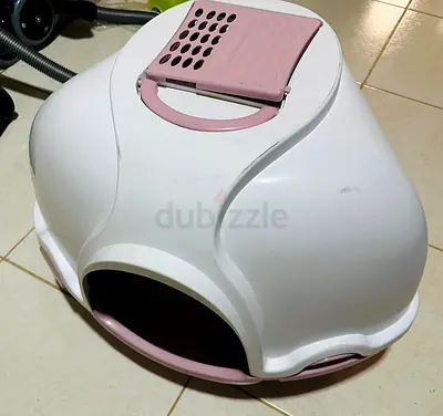 Pet litter box