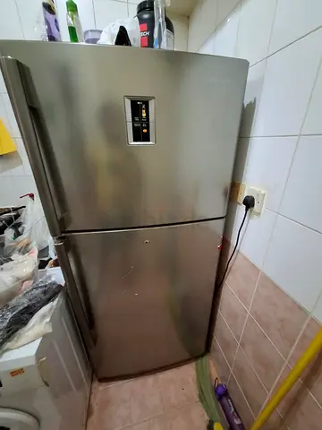 Refrigerator