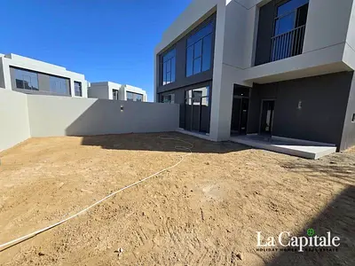 3 BR SEMI-DETACHED | CLOSED KITCHEN | ALL ENSUITE